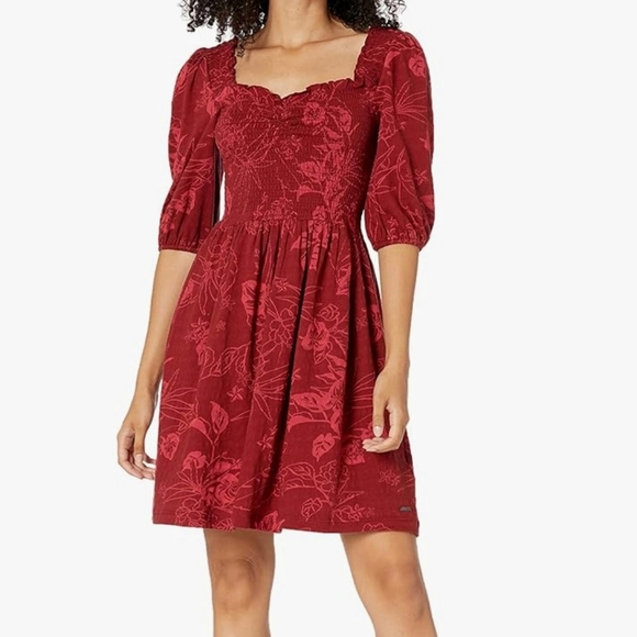 Roxy Dresses & Skirts - Roxy Red Floral Mini Dress
